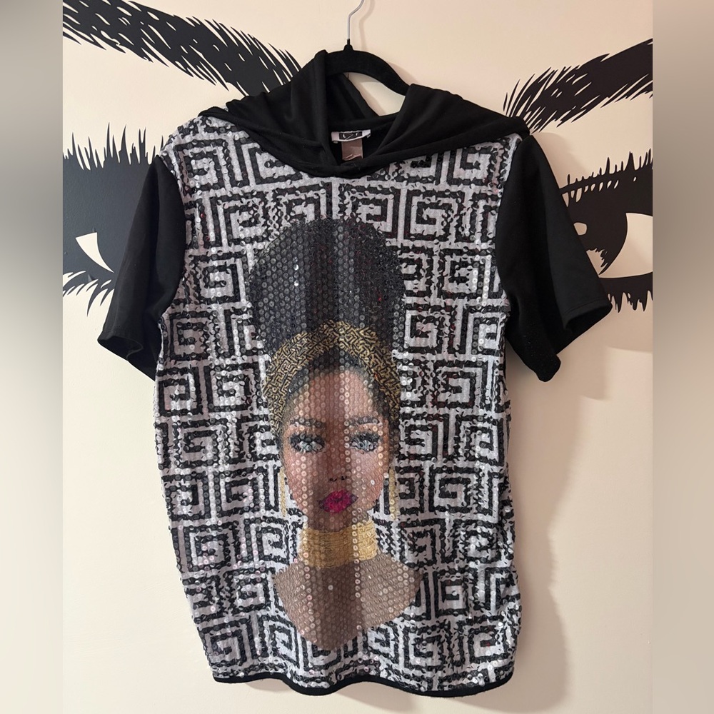 Women's Black Sequin Graphic Hoodie Tee with Embellished Portrait